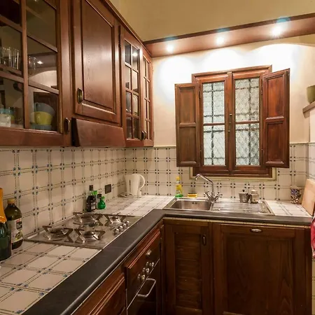 Giacomo Apartment Lucca